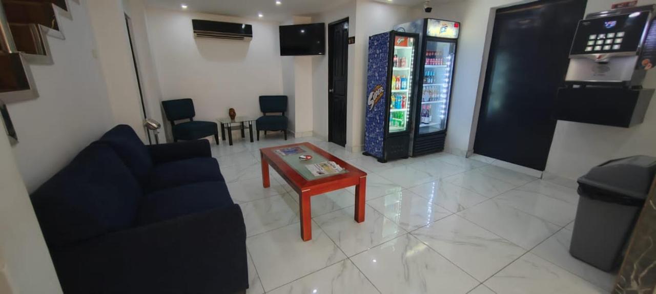 La Cubana Hotel & Suites Колон Екстер'єр фото