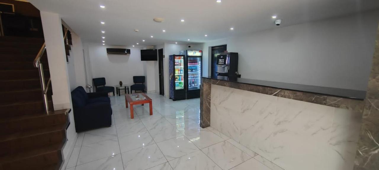 La Cubana Hotel & Suites Колон Екстер'єр фото